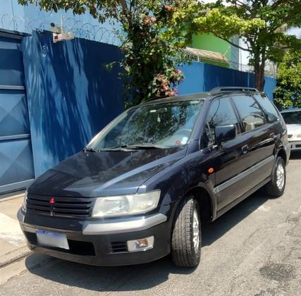 MITSUBISHI SPACE WAGON 2.4 GLXI 16V GASOLINA 4P AUTOMÁTICO MITSUBISHI SPACE WAGON 2.4 GLXI 16V GASOLINA 4P AUTOMÁTICO